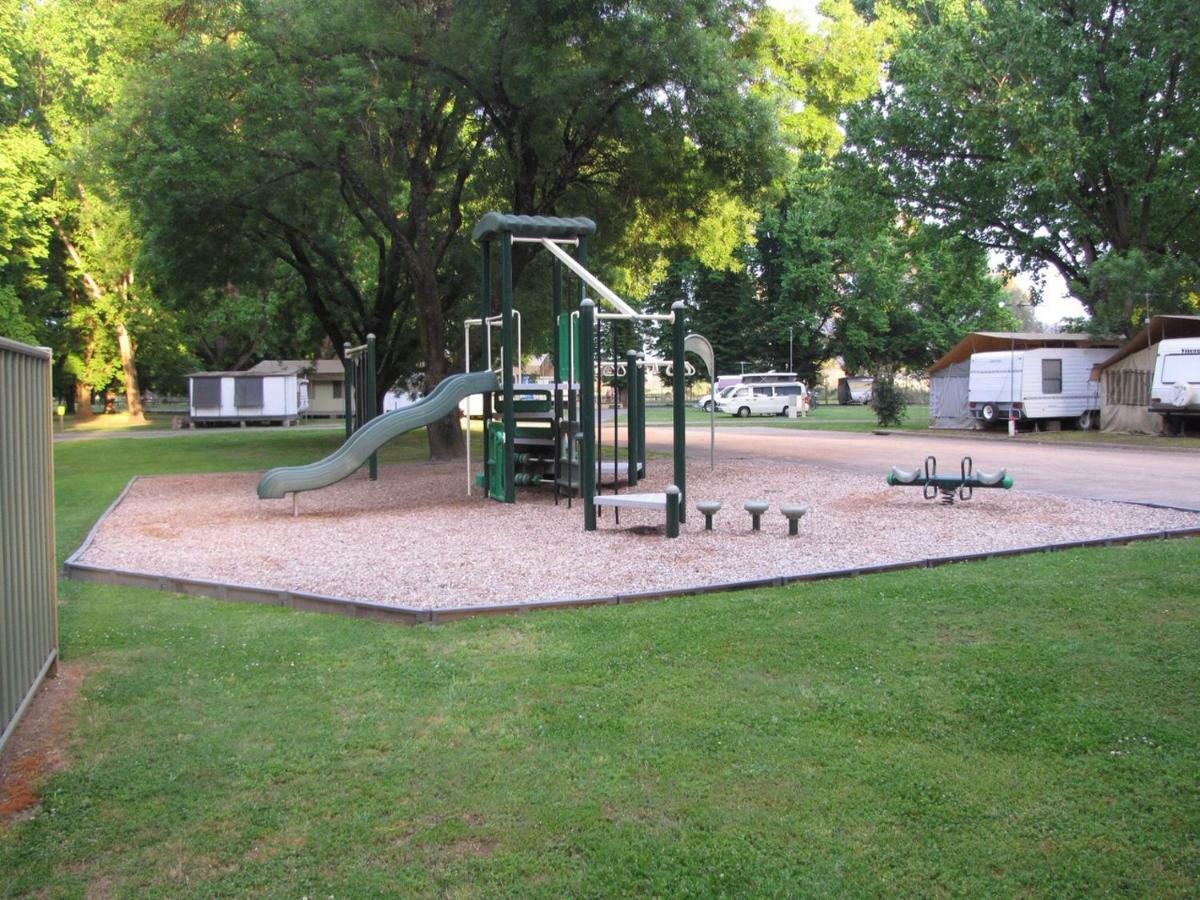 Myrtleford Holiday Park Exterior foto